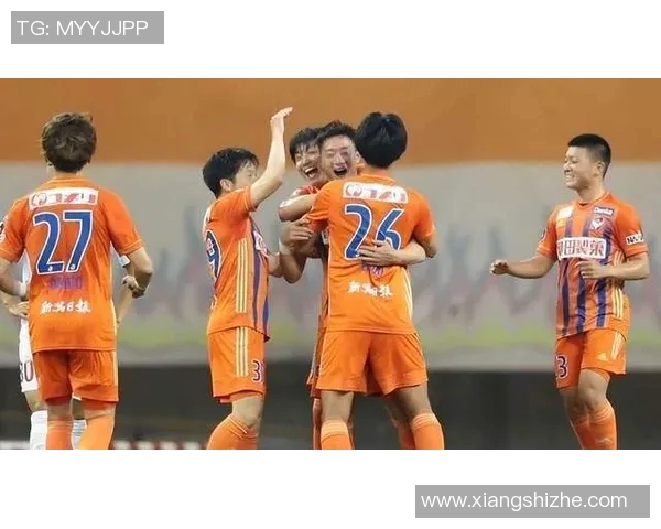 长崎航海与金泽塞维的精彩对决揭示足球战术与团队精神的较量 长崎航海与金泽塞维的精彩对决揭示足球战术与团队精神的较量