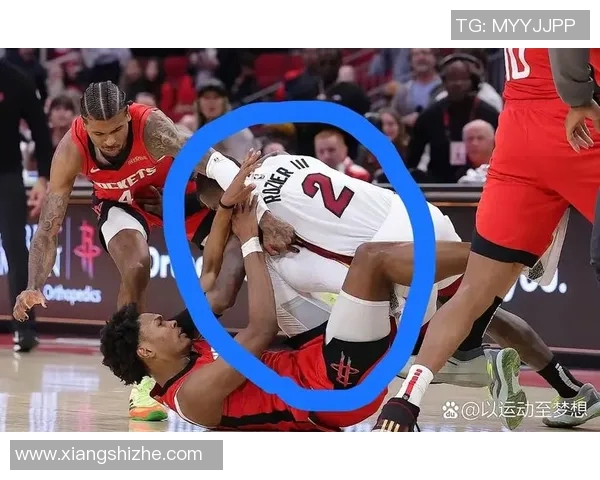 热火后卫赫罗与队友冲突，球队内部关系遭受考验